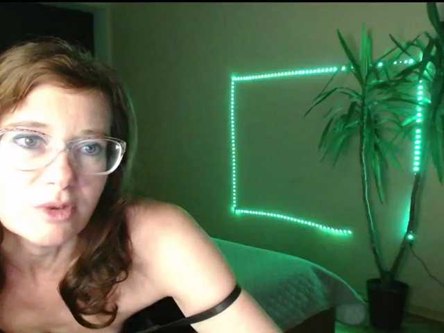 VioricaRoss live cam on BongaCams