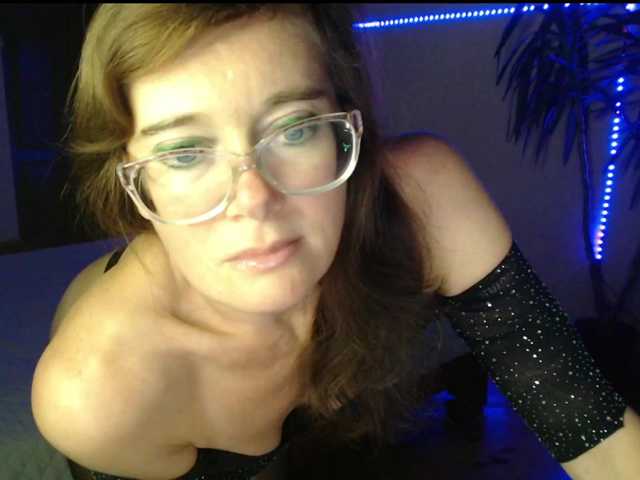VioricaRoss live cam on BongaCams