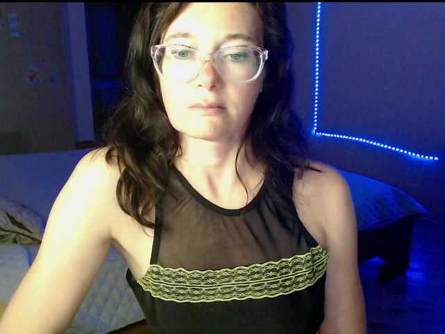 VioricaRoss live cam on BongaCams