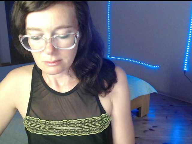 VioricaRoss live cam on BongaCams