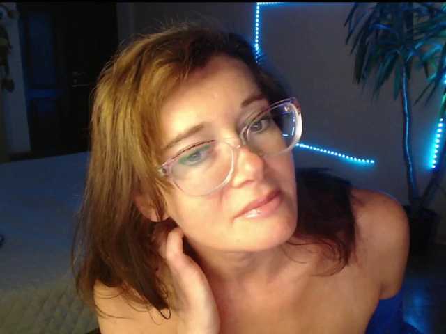 VioricaRoss live cam on BongaCams