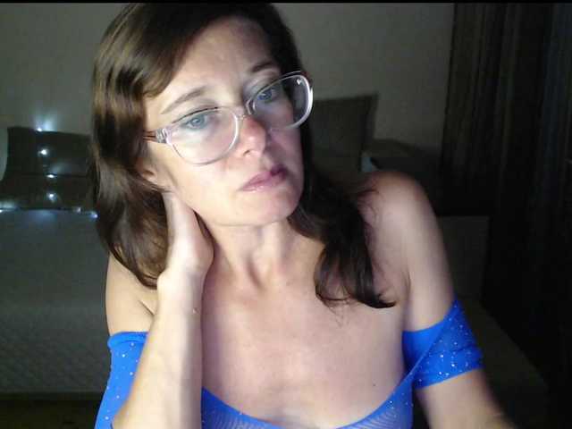 VioricaRoss live cam on BongaCams