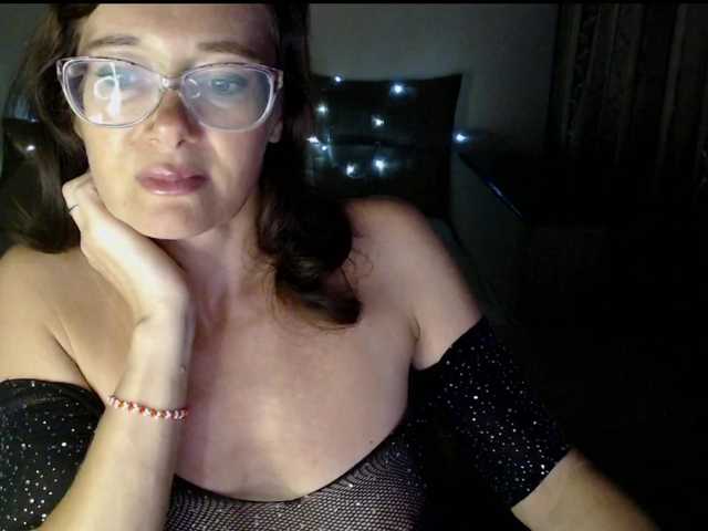 VioricaRoss live cam on BongaCams