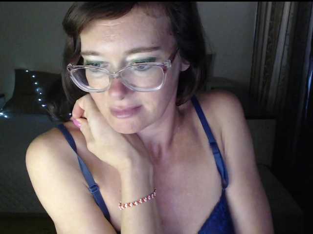 VioricaRoss live cam on BongaCams