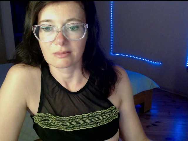 VioricaRoss live cam on BongaCams