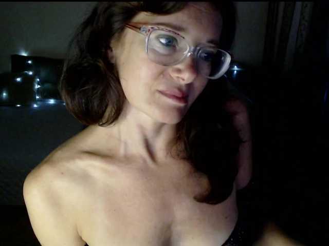 VioricaRoss live cam on BongaCams