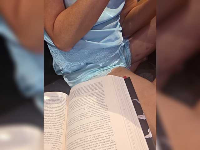 BaditaLuna's BongaCams show and profile