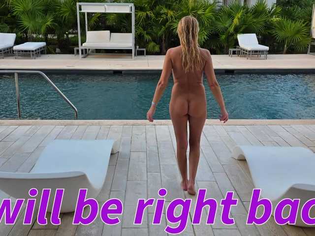 BaditaLuna live webcam show