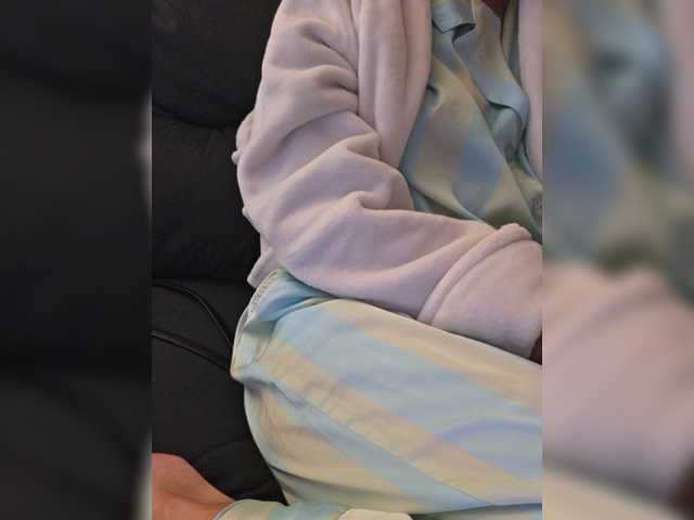BaditaLuna live cam on BongaCams