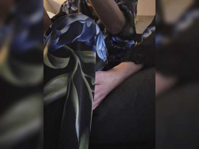 BaditaLuna live cam on BongaCams