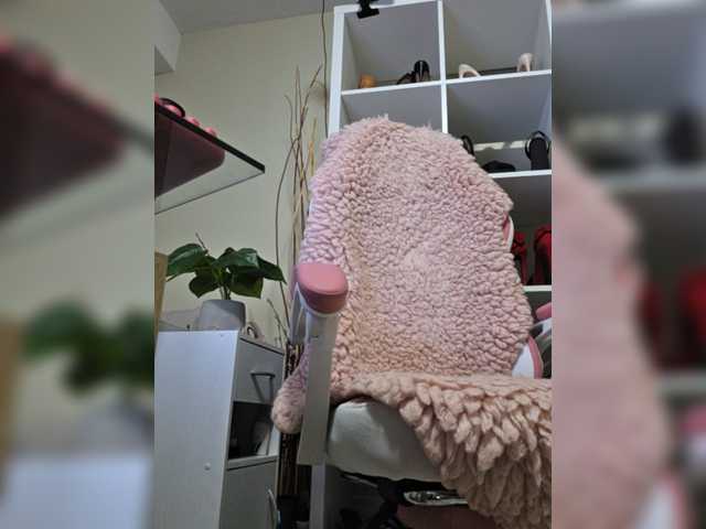 BaditaLuna live webcam show