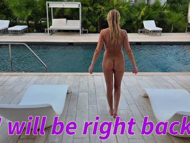 BaditaLuna live webcam show