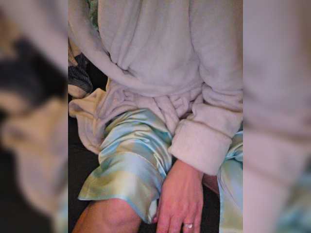 BaditaLuna live cam on BongaCams