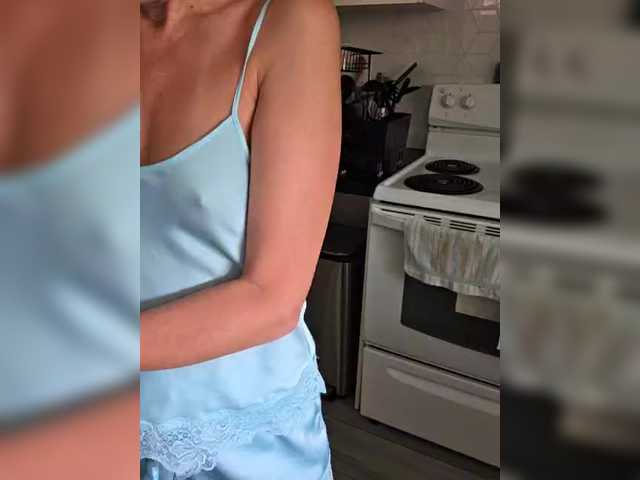 BaditaLuna live cam on BongaCams