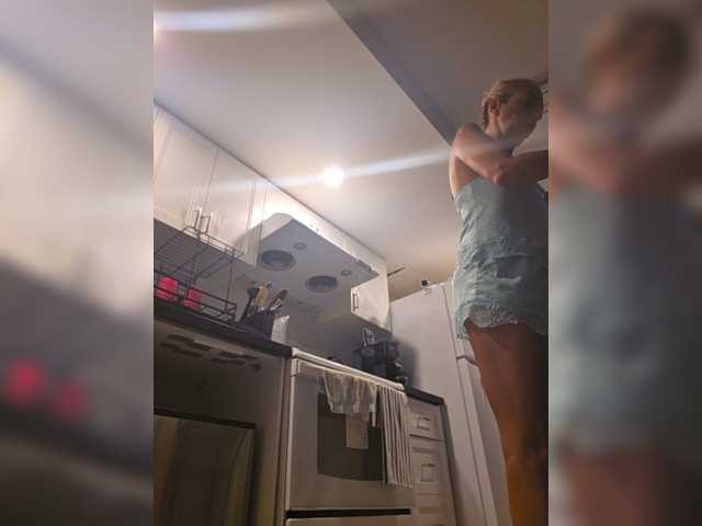 BaditaLuna live cam on BongaCams