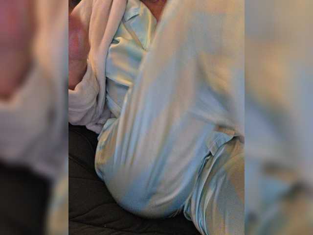 BaditaLuna live cam on BongaCams