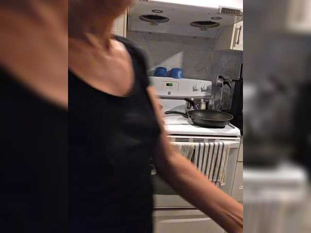BaditaLuna live cam