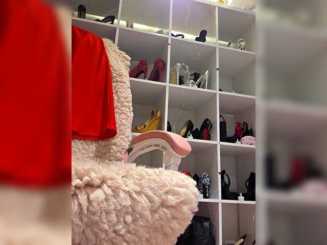 BaditaLuna's BongaCams show and profile