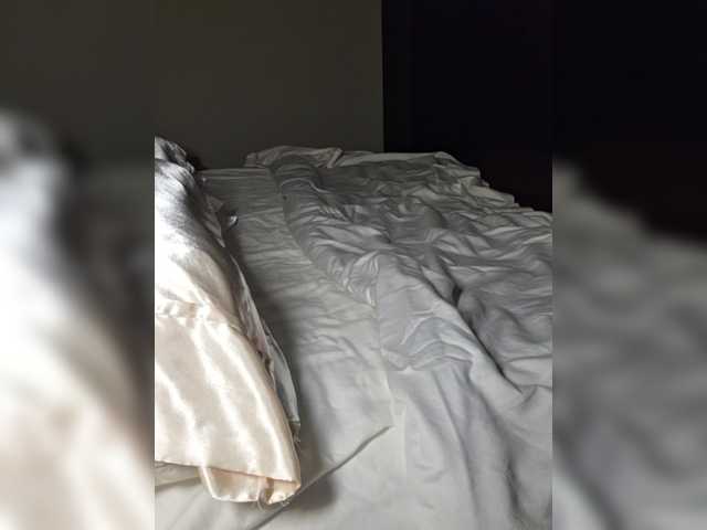 BaditaLuna live webcam show