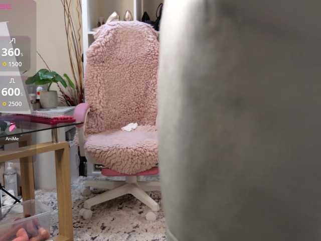 BaditaLuna live cam on BongaCams