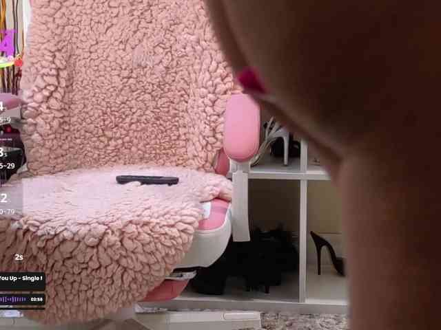 BaditaLuna Sex Cam Show
