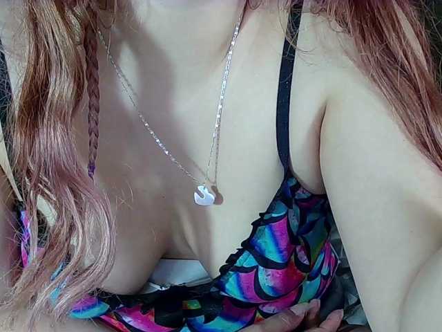 Elith20 live cam on BongaCams