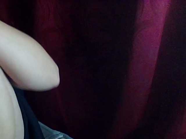 Elith20 live cam on BongaCams