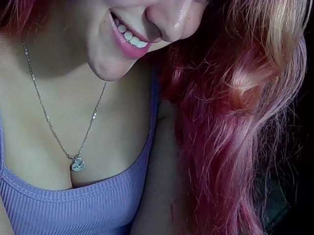 StarEli live cam preview