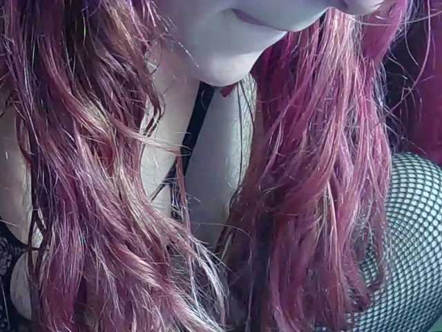 Elith20 live cam on BongaCams