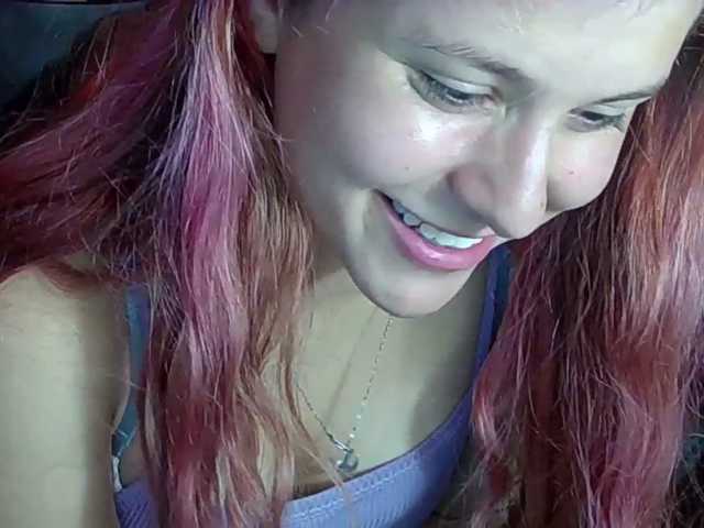 StarEli live cam preview