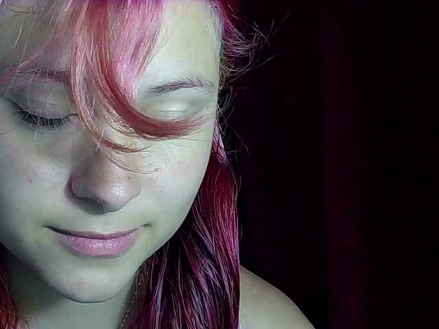 StarEli live cam preview