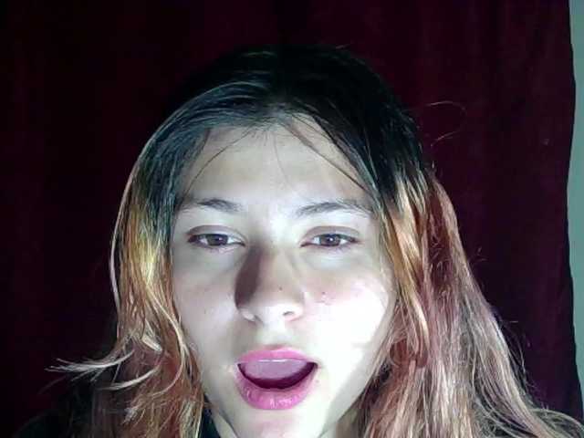 Elith20 live cam on BongaCams