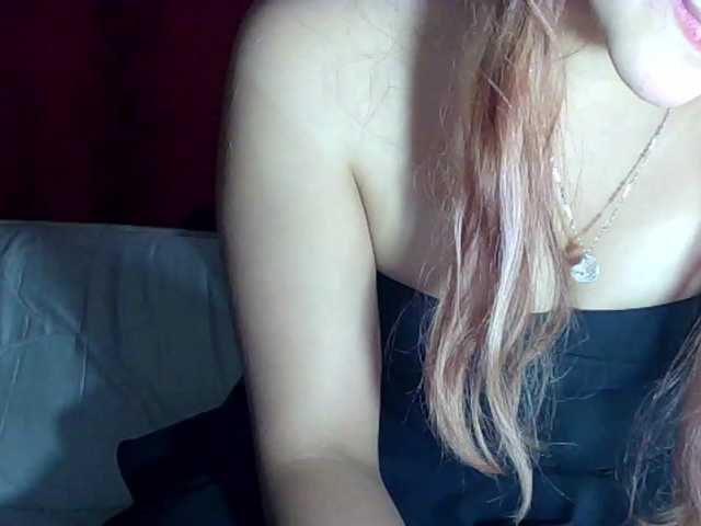 Elith20 live cam on BongaCams