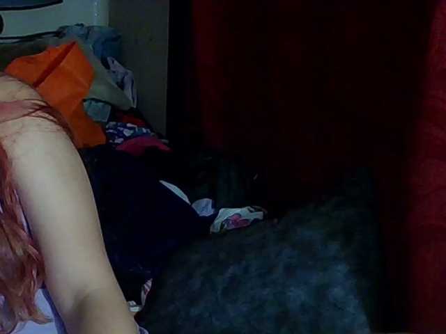 StarEli live cam preview