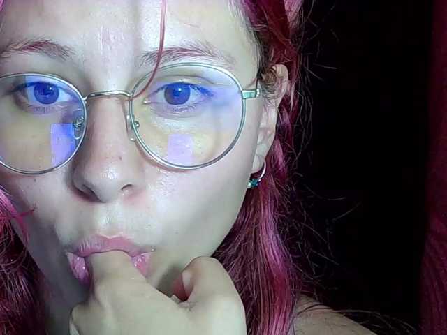 Elith20 live cam on BongaCams