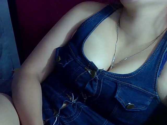 Elith20 live cam on BongaCams