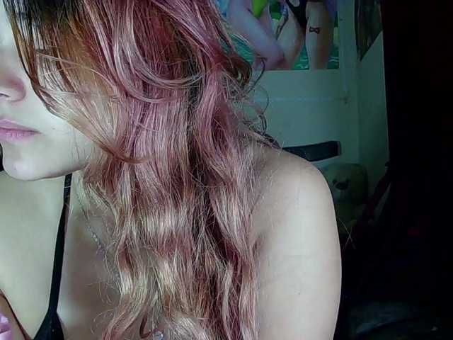Elith20 live cam on BongaCams