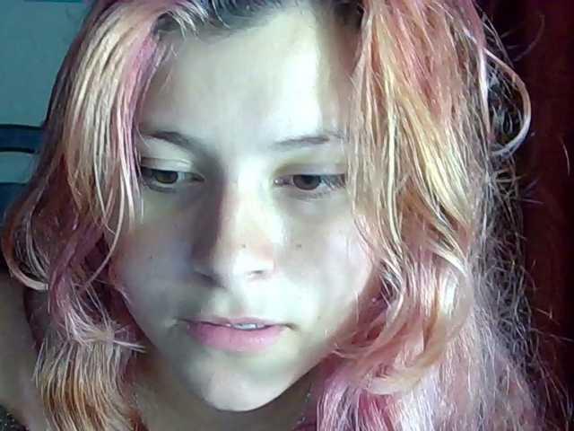 Elith20, en directo ahora en BongaCams