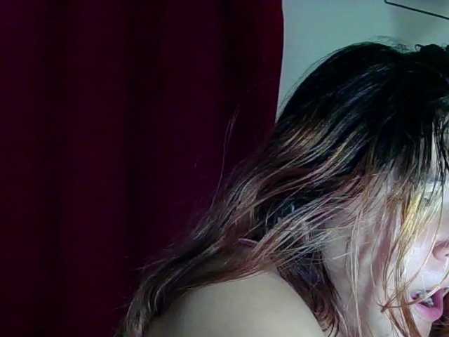 Elith20 live cam on BongaCams