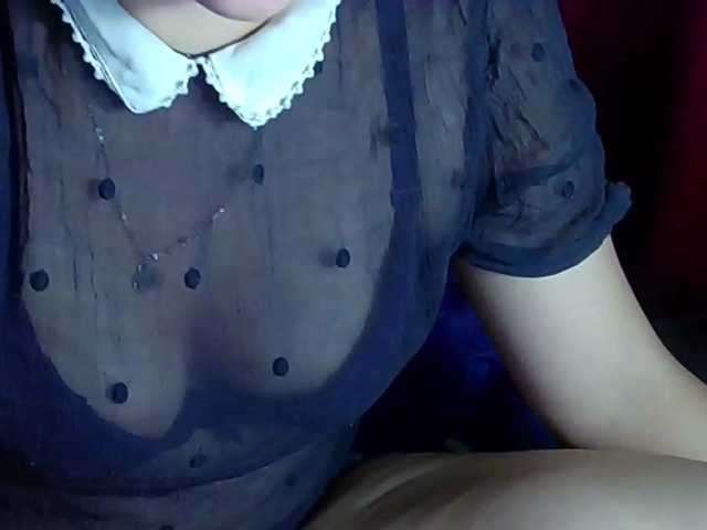 Elith20, en directo ahora en BongaCams