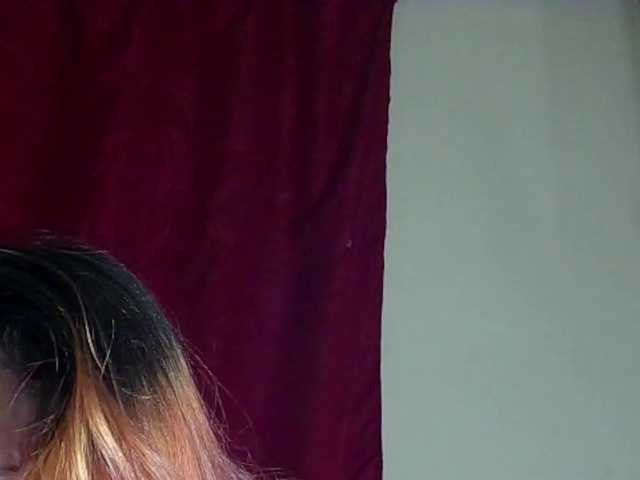 Elith20 live cam on BongaCams