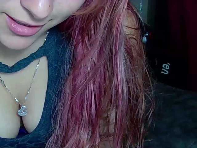 Elith20 live cam on BongaCams
