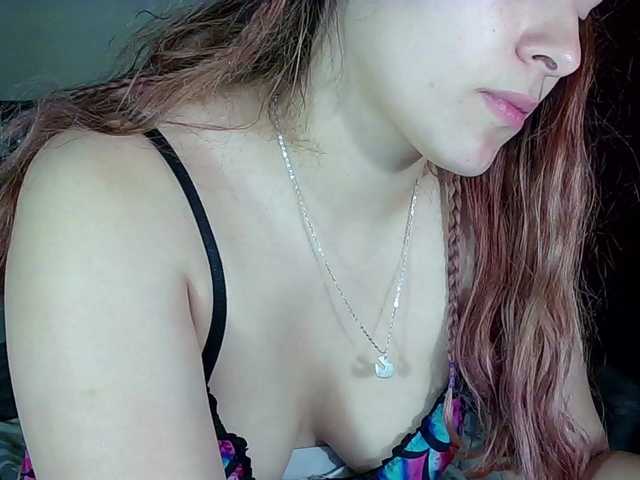 Elith20 live cam on BongaCams
