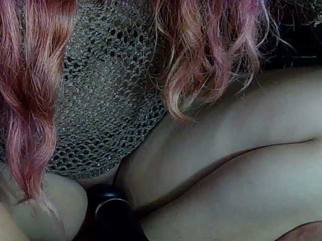 StarEli live cam preview