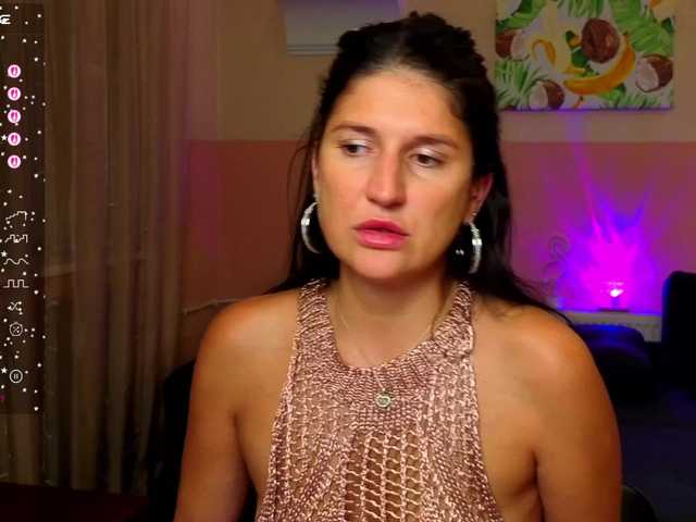 AliannaSoloKisses