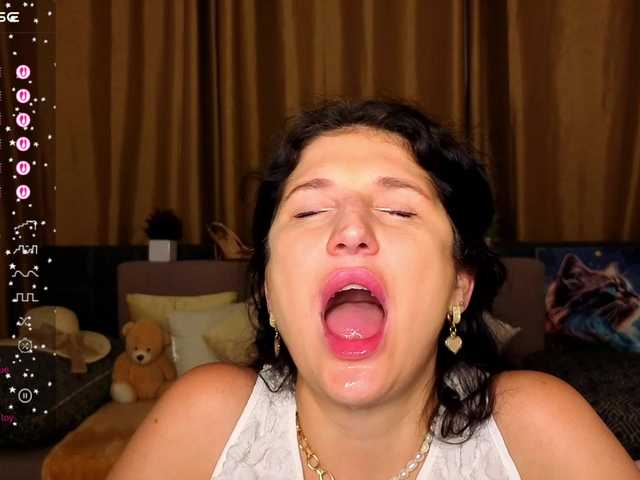 AliannaSoloKisses