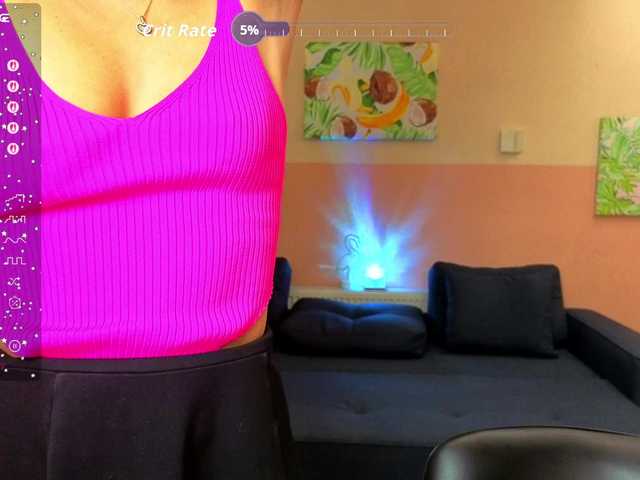AliannaSoloKisses live cam on BongaCams
