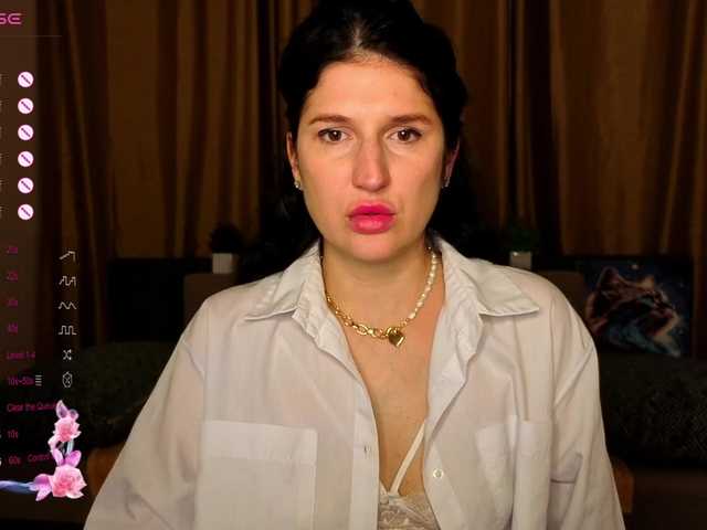 AliannaSoloKisses