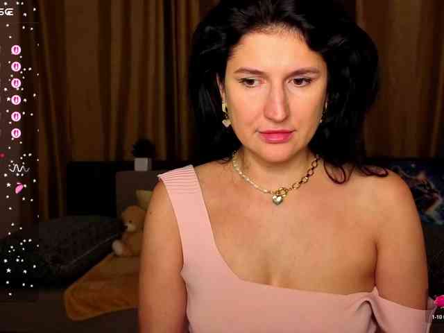 AliannaSoloKisses webcam