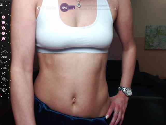 AliannaSoloKisses webcam